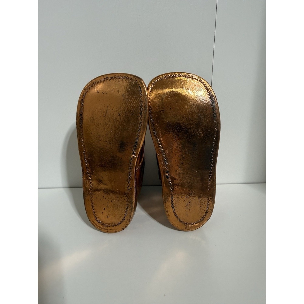 Vintage Bronzed Baby Shoes Pair Keepsake Heirloom Nursery Decor Copper Toned - Picture 6 of 6